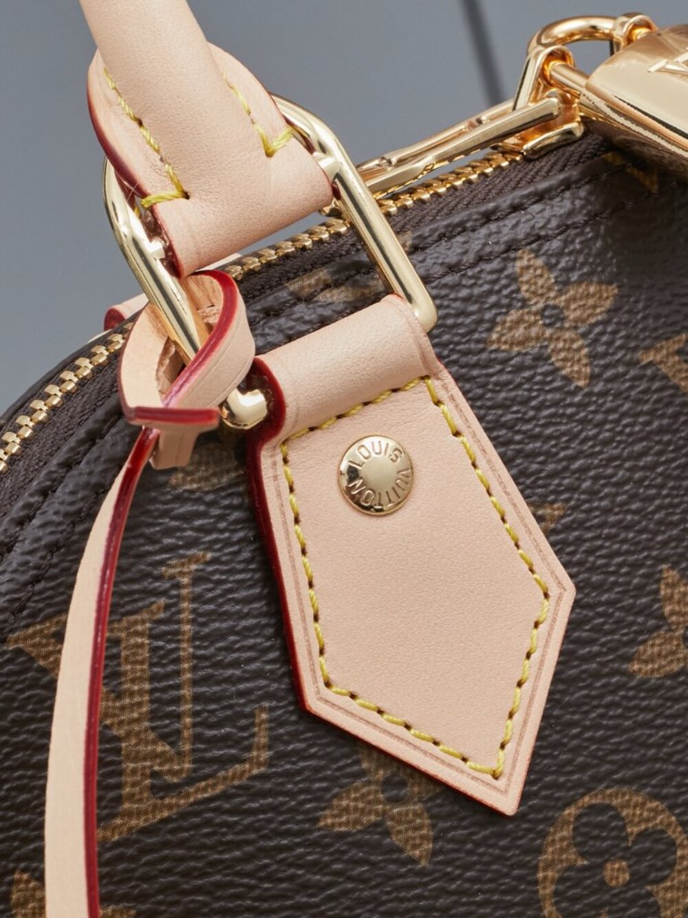 🍷Louis Vuitton Alma BB Mini Shoulder Bag - Picture 5 of 9
